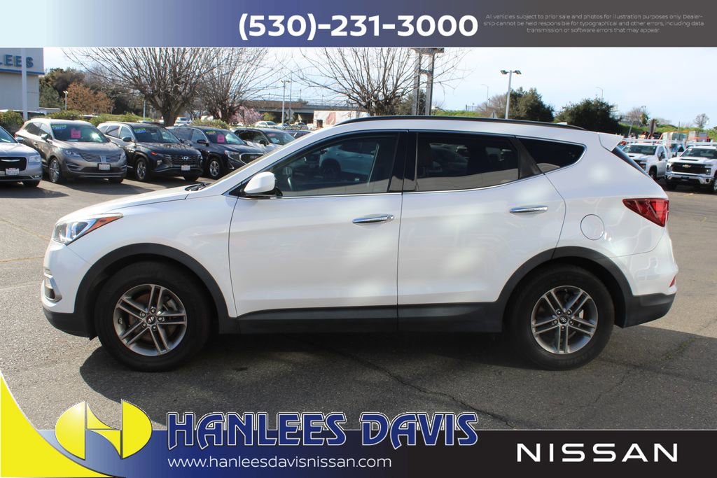 Used 2017 Hyundai Santa Fe Sport image 2