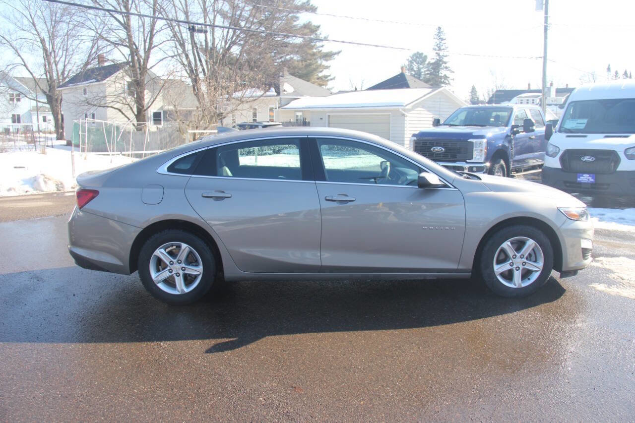 Used 2024 Chevrolet Malibu LT image 6