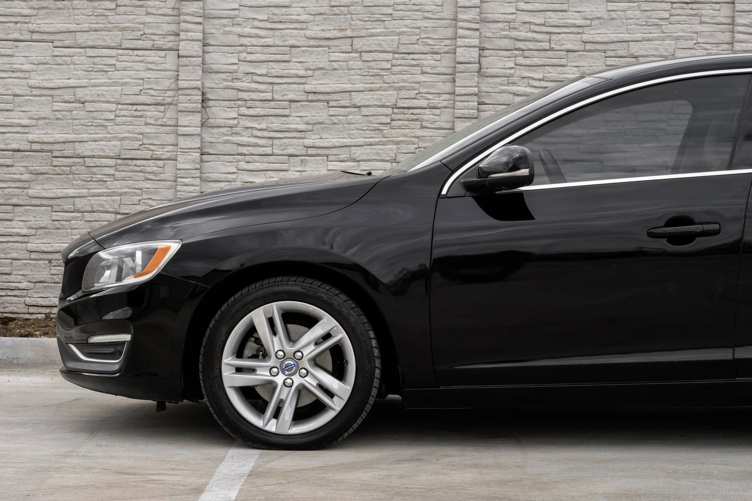 Used 2015 Volvo S60 T5 Premier image 11