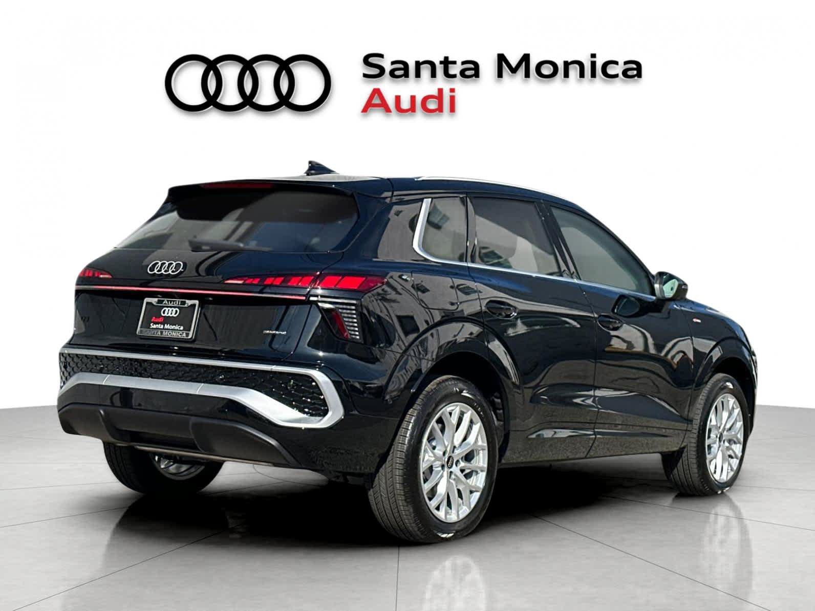 New 2026 Audi Q3 quattro 2.0T AWD/4WD image 2