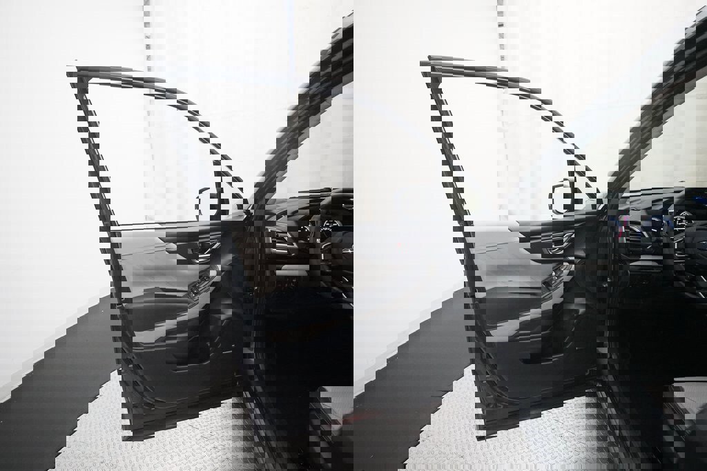 Used 2022 Subaru Forester Limited image 29