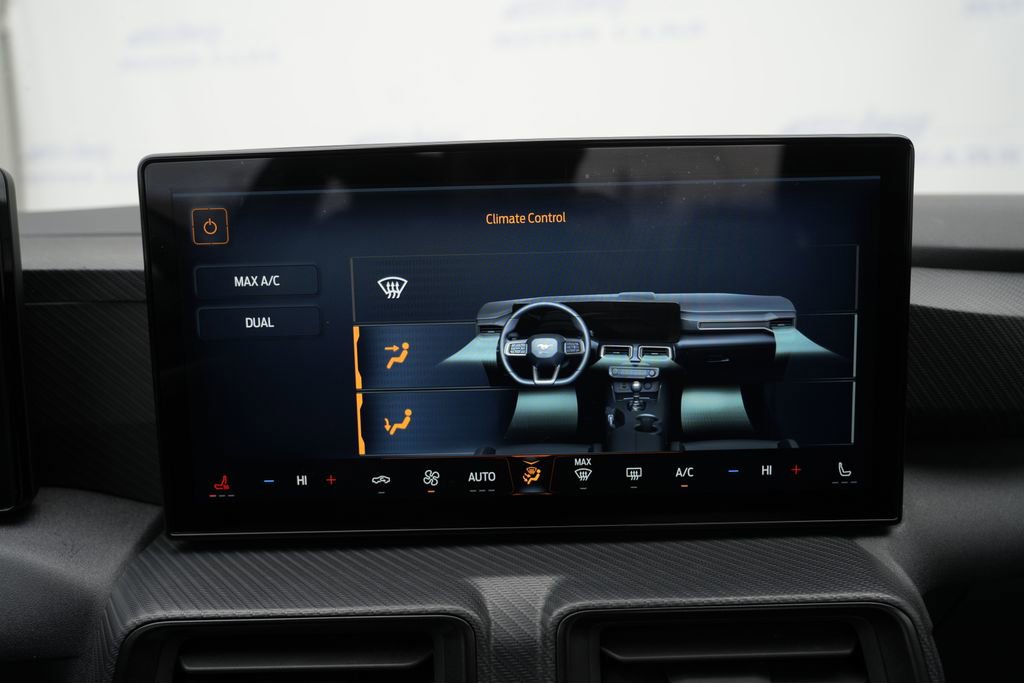 Used 2024 Ford Mustang Coupe image 45