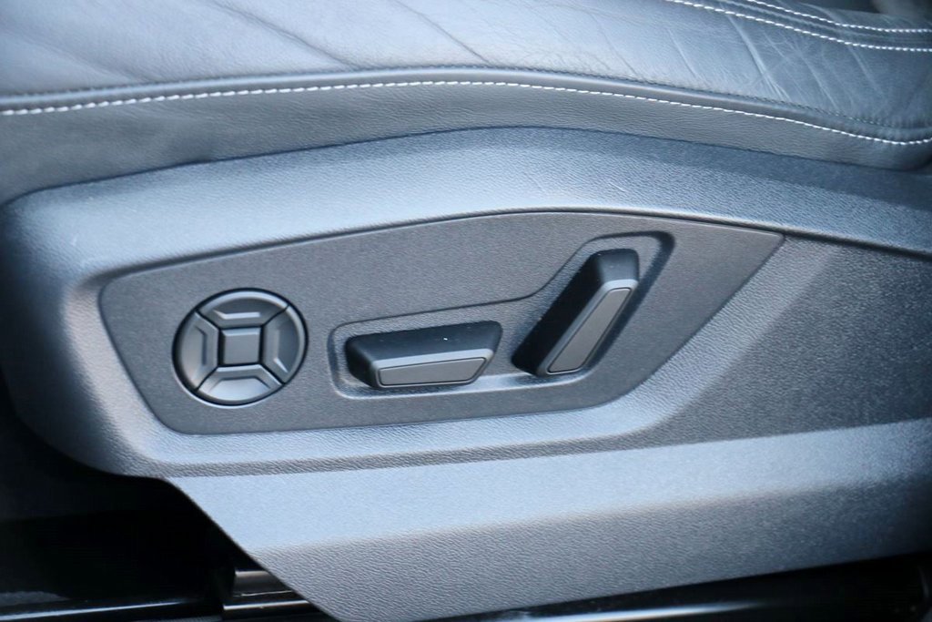 Used 2025 Audi Q7 3.0T Premium Plus image 21