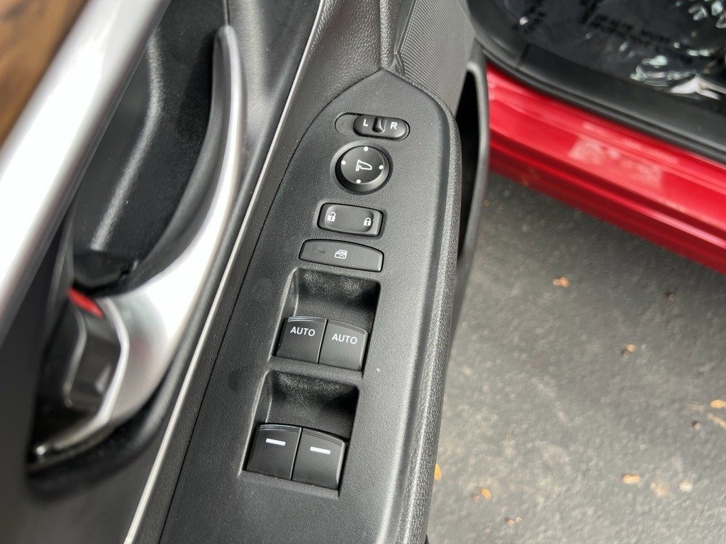 Used 2022 Honda CR-V EX image 11