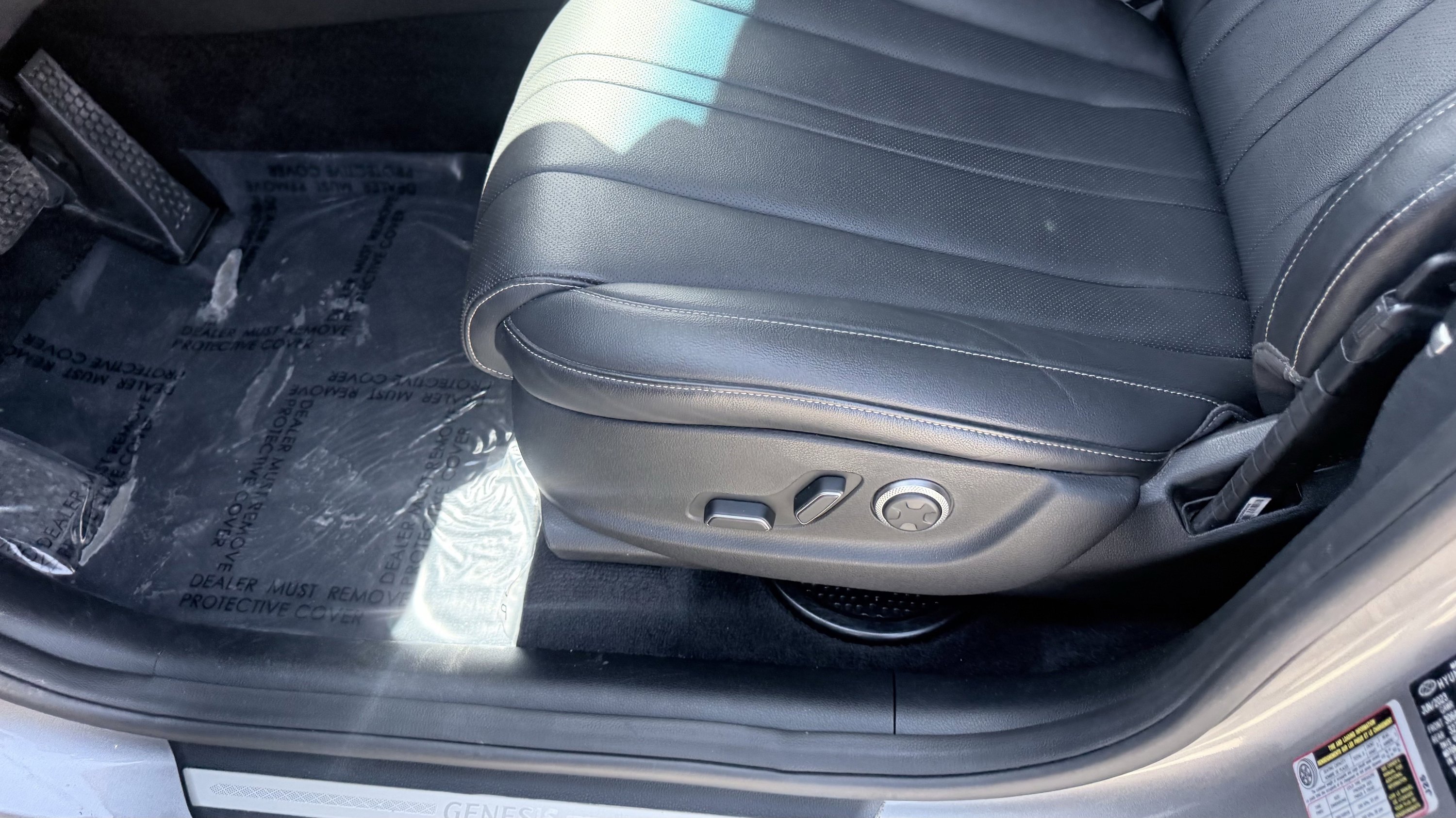 Used 2024 Genesis GV80 2.5T image 24