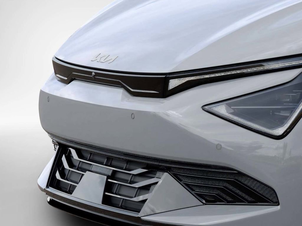 New 2025 Kia EV6 Wind image 12