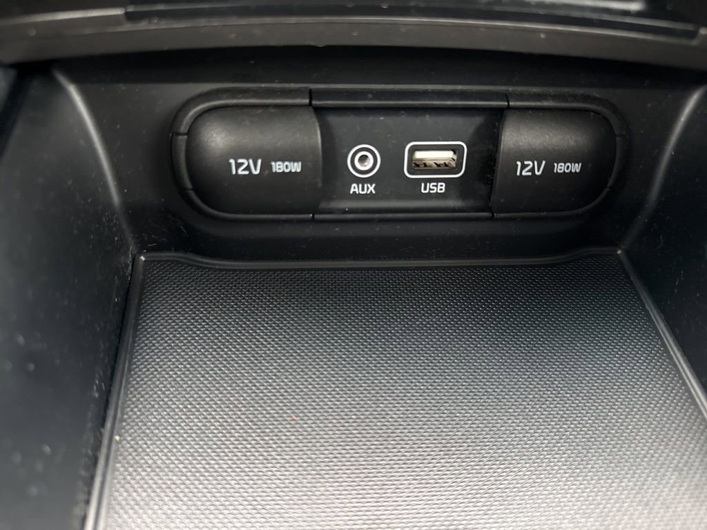 Used 2019 Kia Optima S w/ S Panoramic Sunroof Package image 11