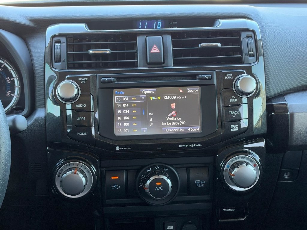 Used 2018 Toyota 4Runner TRD Off-Road Premium AWD/4WD image 12