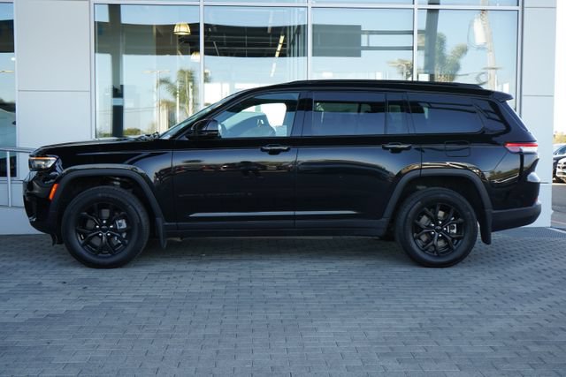 Used 2024 Jeep Grand Cherokee L Altitude AWD/4WD image 5