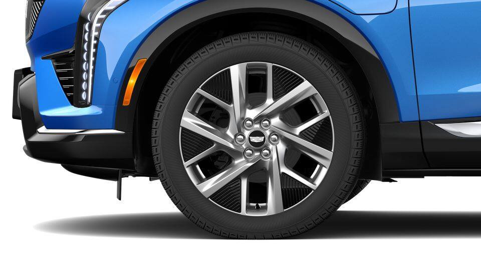 New 2027 Cadillac Optiq Premium Luxury w/ LPO, Floor Liner Package AWD/4WD image 15