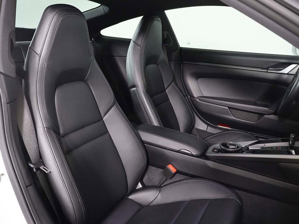 Used 2024 Porsche 911 Carrera S image 22