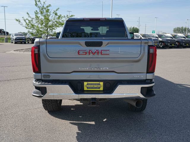 Used 2024 GMC Sierra 2500 SLT AWD/4WD image 7