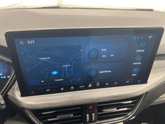 Used 2023 Ford Escape Platinum image 17