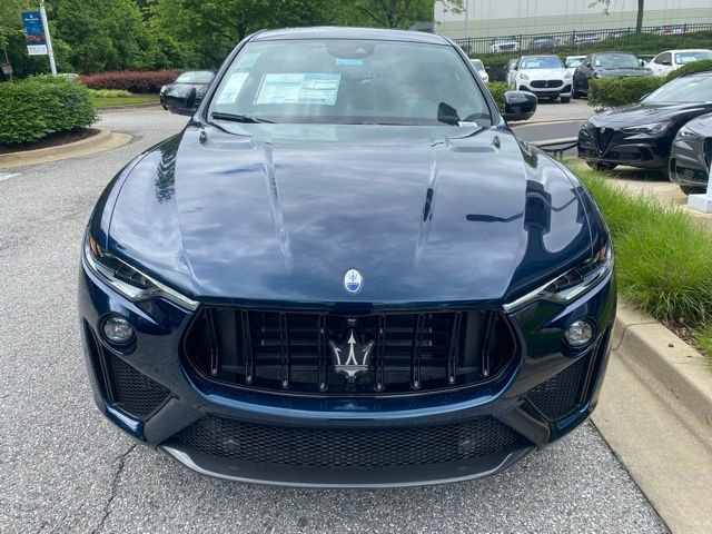 New 2024 Maserati Levante Trofeo image 3