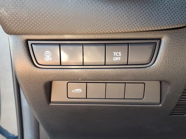 Used 2025 MAZDA CX-50 AWD 2.5 S w/ Preferred Package image 18