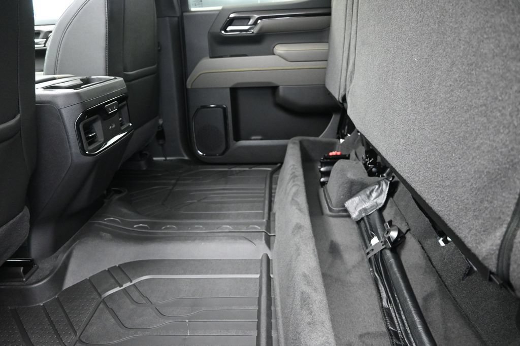 New 2026 Chevrolet Silverado 1500 ZR2 w/ LPO, Dark Essentials Package AWD/4WD image 16