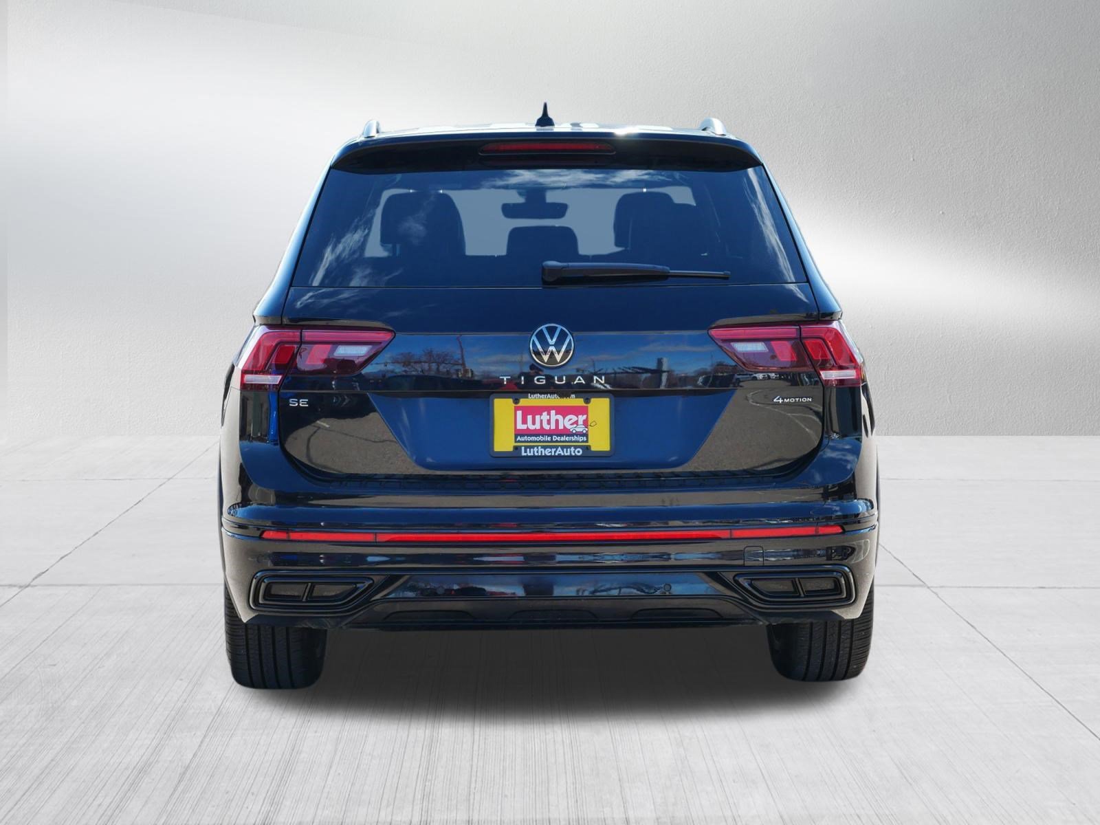 Used 2024 Volkswagen Tiguan SE R-Line w/ MDO Package, Two-Row image 6