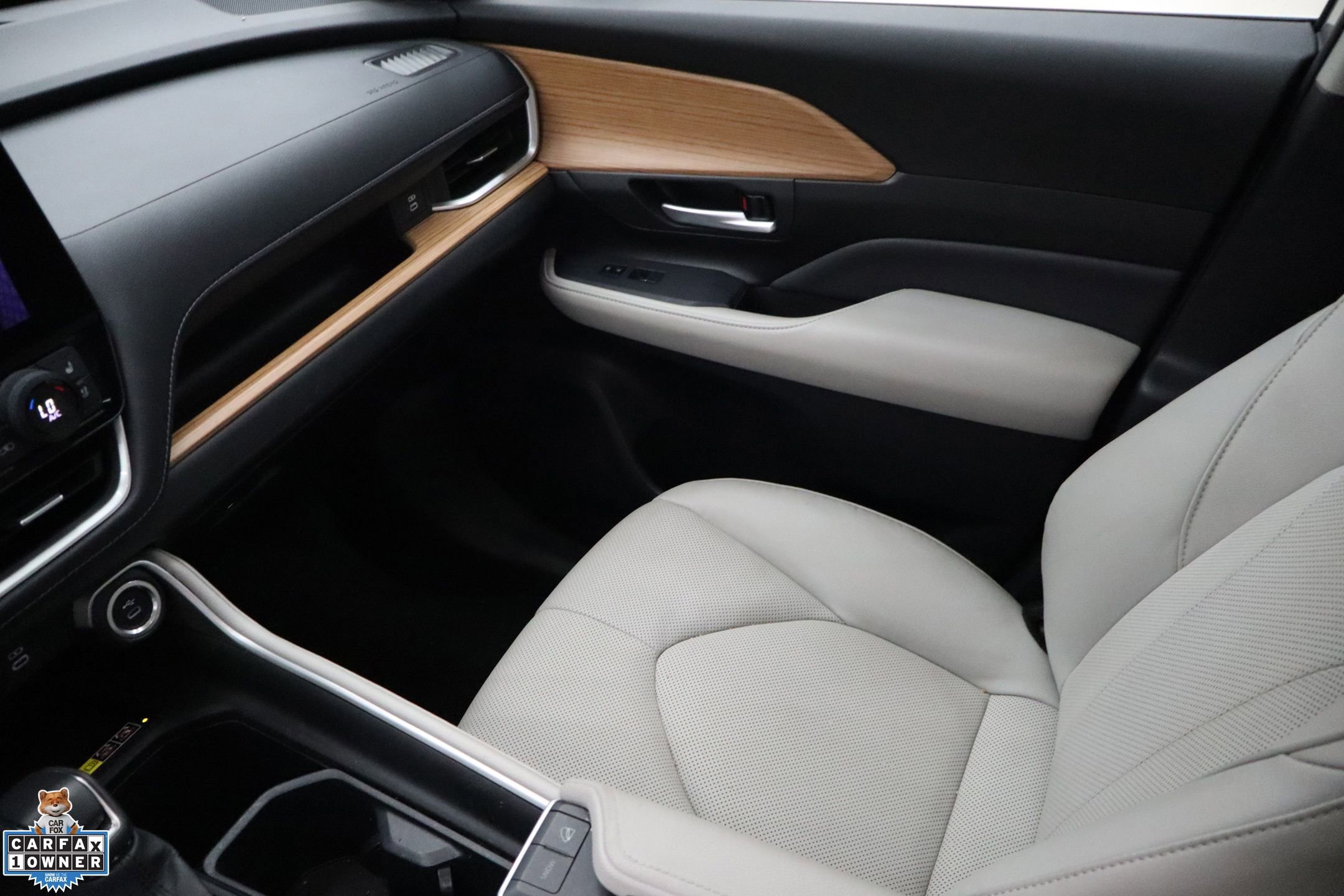 Used 2024 Toyota Grand Highlander Platinum image 29