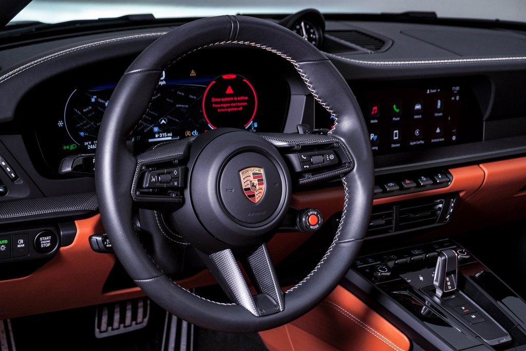 Certified 2025 Porsche 911 Carrera GTS image 21