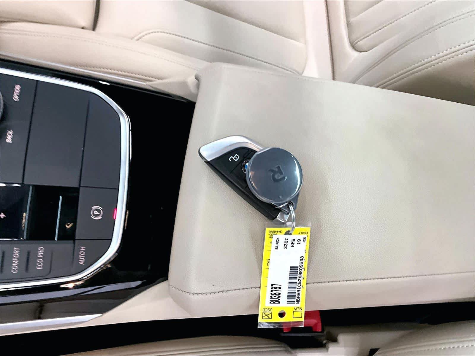 Used 2019 BMW 330i Sedan w/ Convenience Package RWD image 14