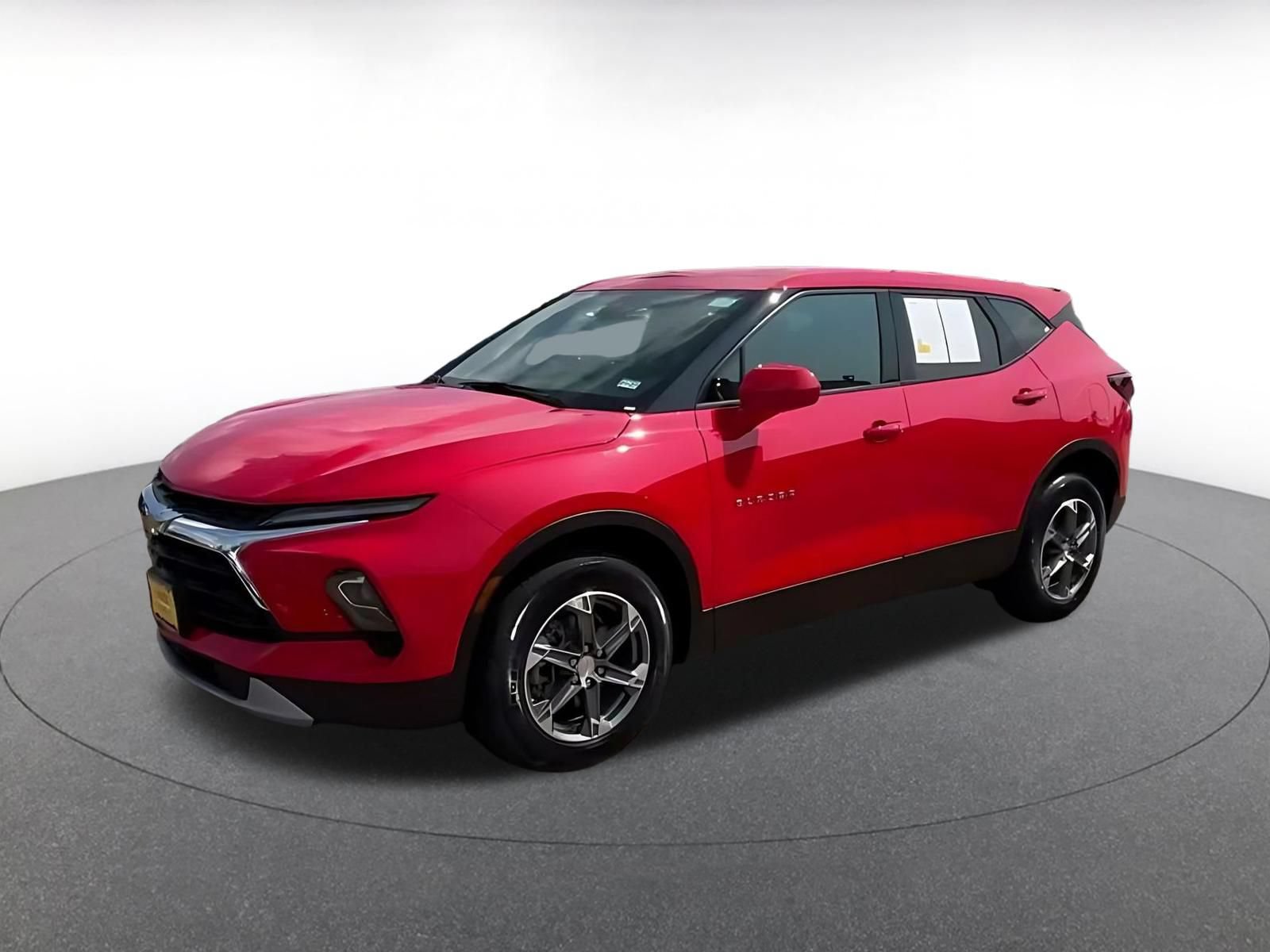 Used 2026 Chevrolet Blazer LT FWD image 13
