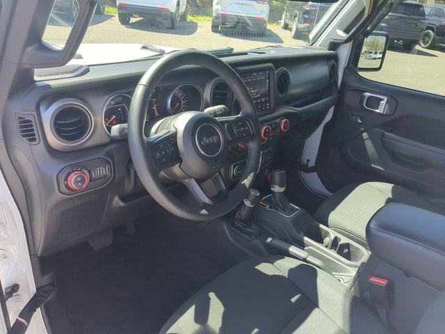 Certified 2021 Jeep Gladiator Sport AWD/4WD image 9