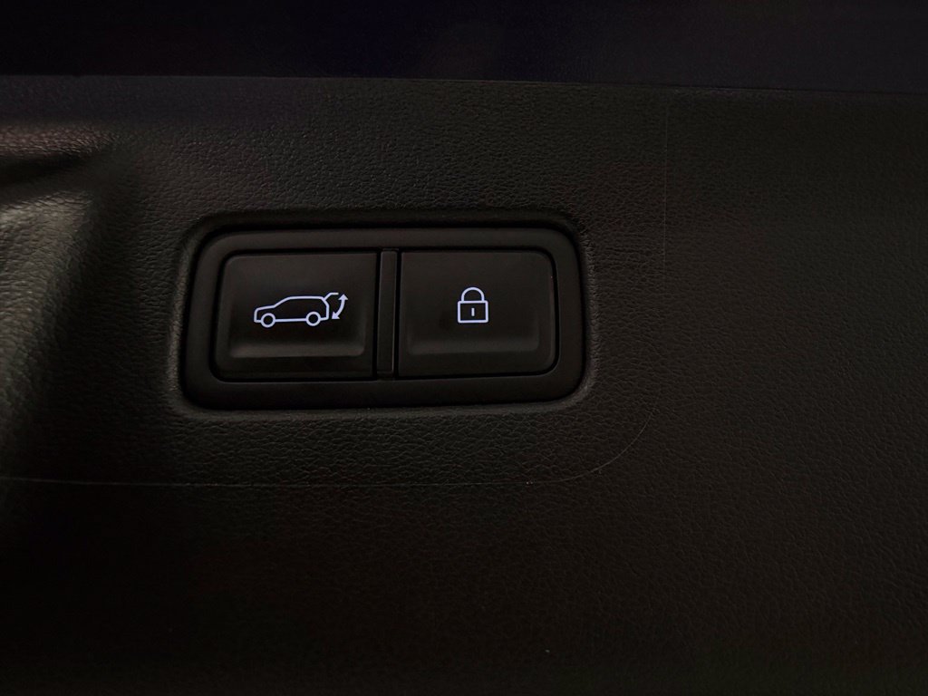 Used 2026 Hyundai Santa Fe SEL FWD image 28