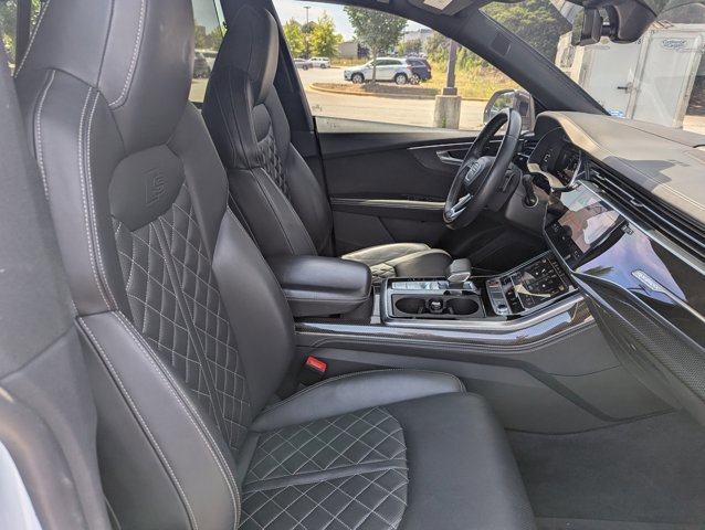 Used 2021 Audi SQ8 Prestige w/ Prestige Package AWD/4WD image 29
