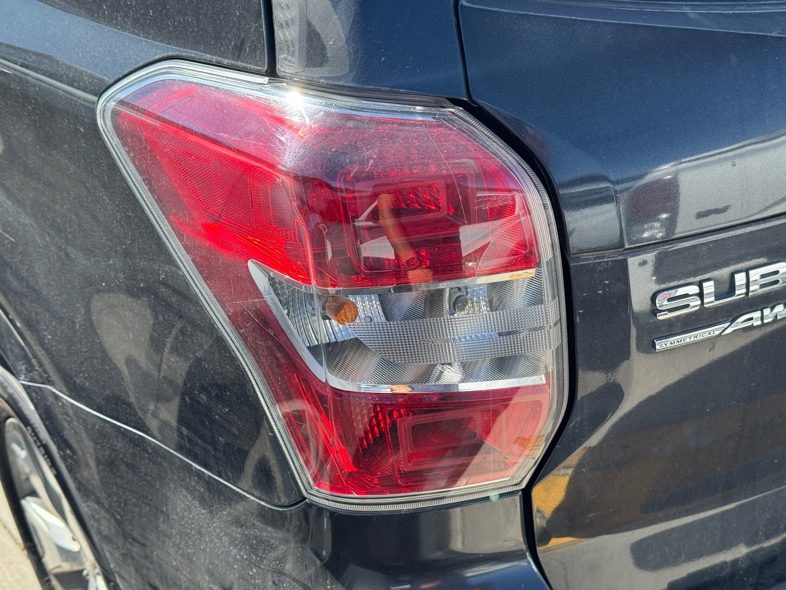 Used 2015 Subaru Forester 2.5i w/ Alloy Wheel Package image 7