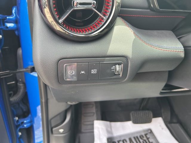 New 2025 Chevrolet Blazer EV RS image 18