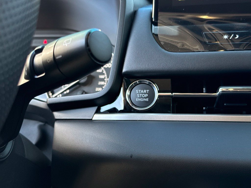 New 2026 Mitsubishi Outlander SE AWD/4WD image 30