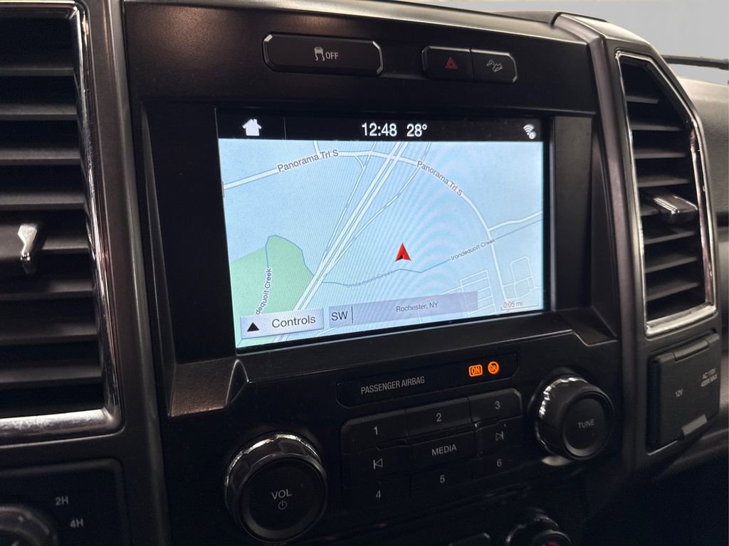 Used 2017 Ford F250 XLT w/ XLT Premium Package image 26