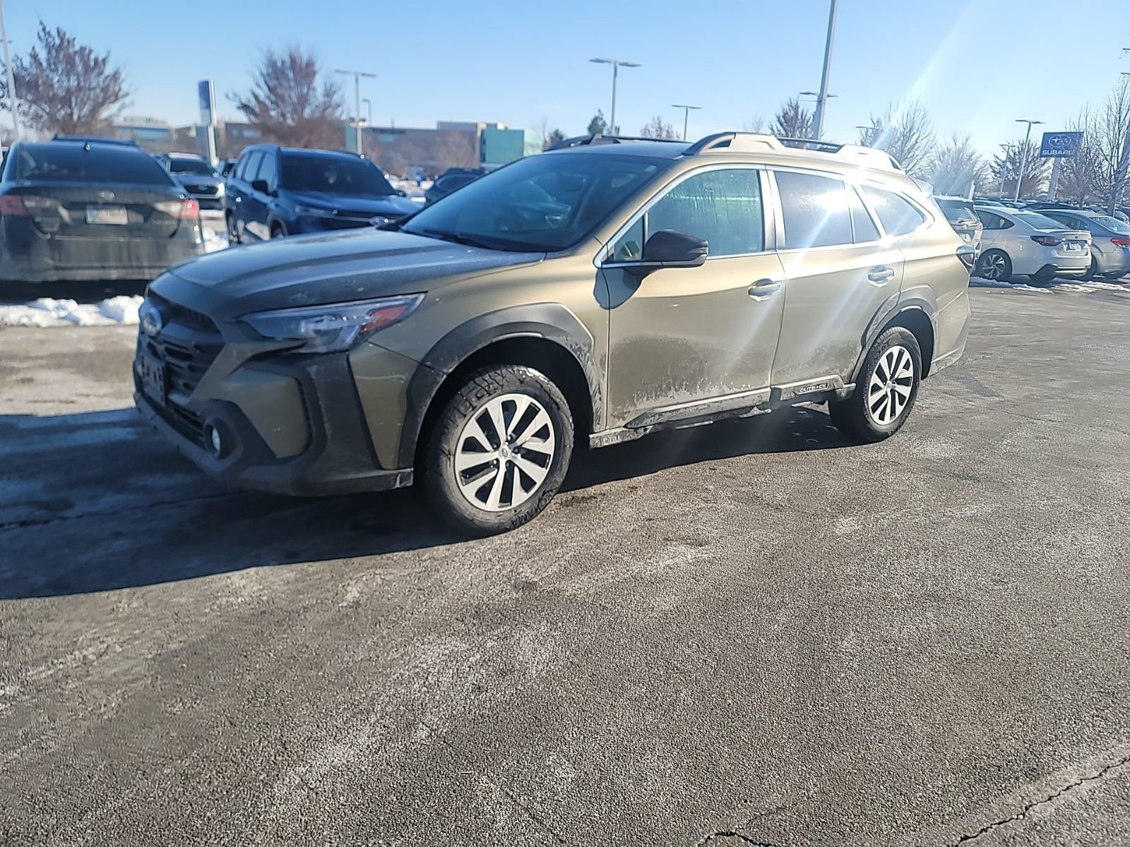 Used 2024 Subaru Outback Premium image 3