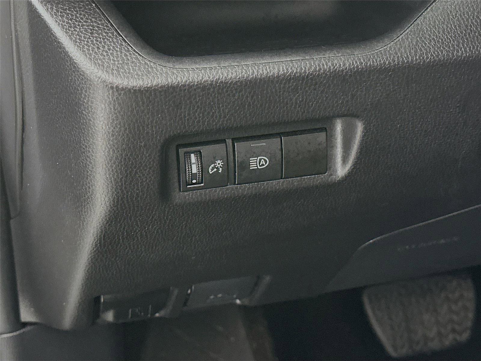 Certified 2025 Toyota RAV4 XLE image 10