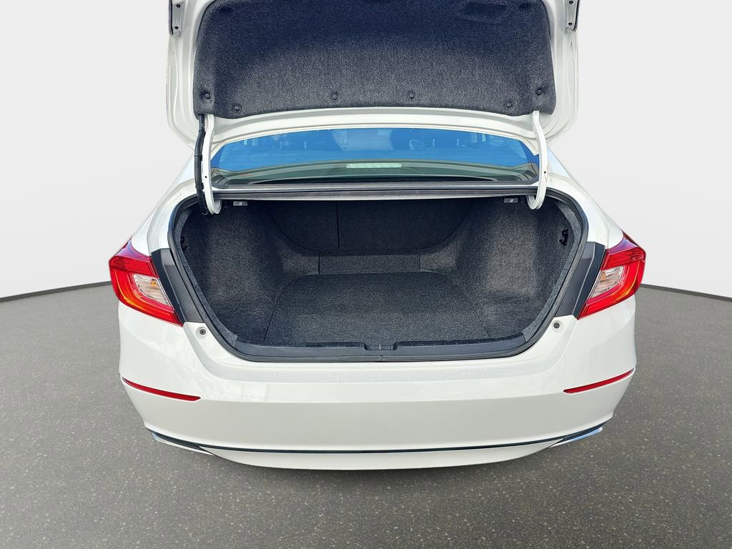 Used 2018 Honda Accord EX image 13