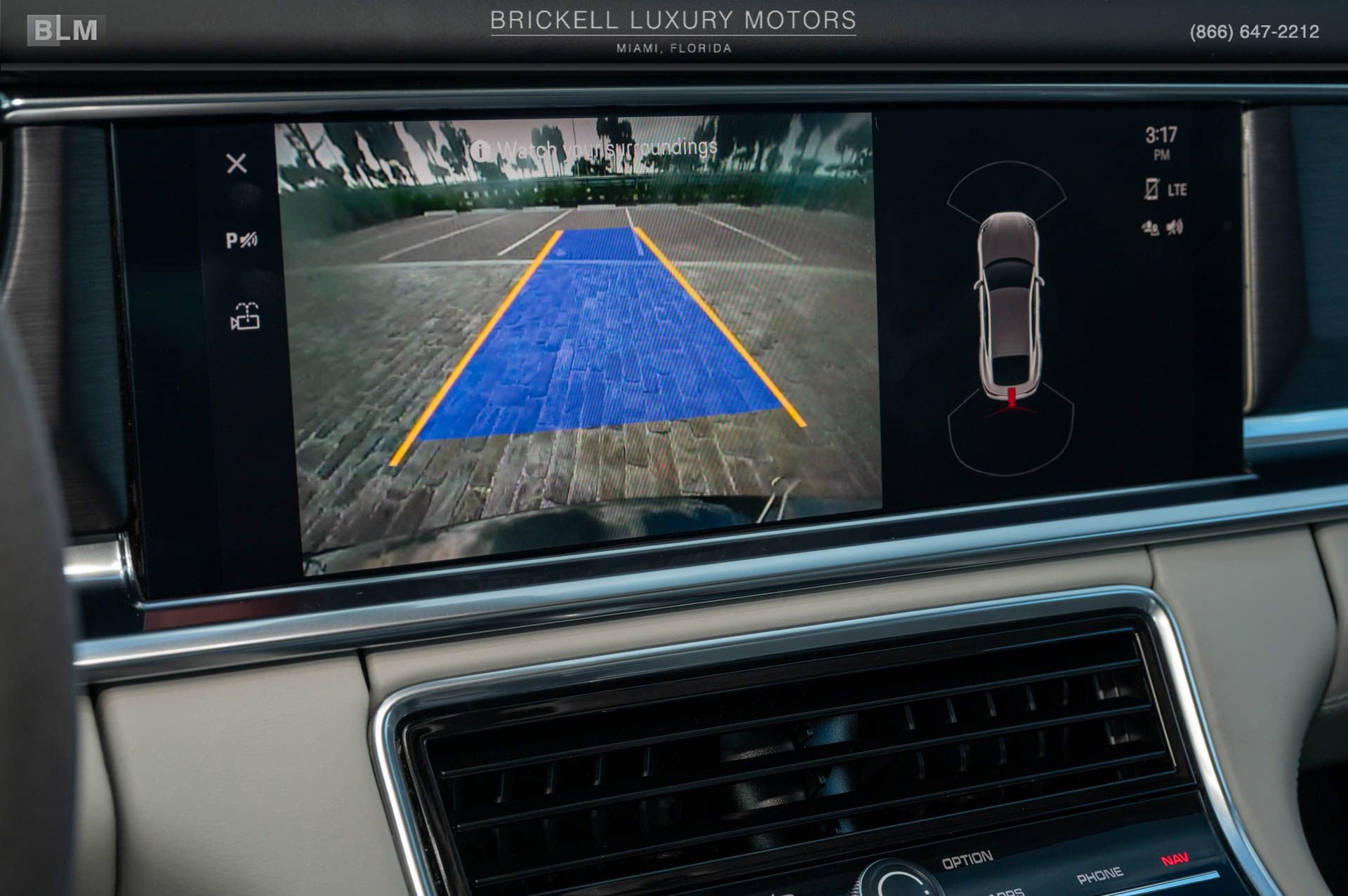 Used 2022 Porsche Panamera GTS image 35