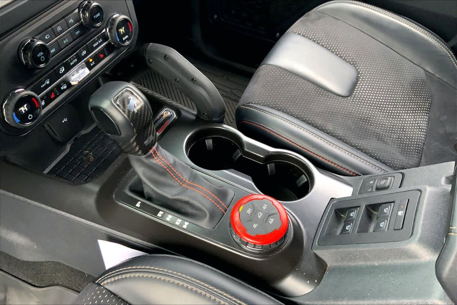 Used 2024 Ford Bronco Raptor w/ Interior Carbon Fiber Pack 6 AWD/4WD image 17