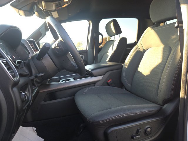 Used 2023 RAM 1500 Big Horn AWD/4WD image 18