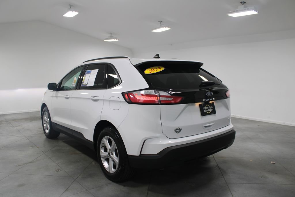 Used 2024 Ford Edge SE image 7