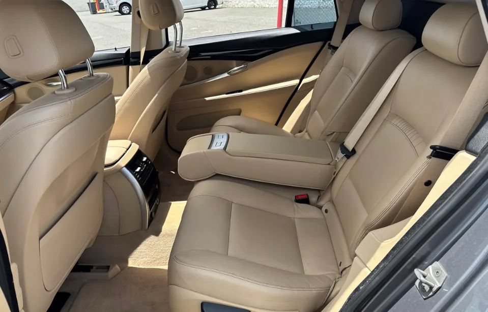 Used 2016 BMW 535i Gran Turismo RWD image 5