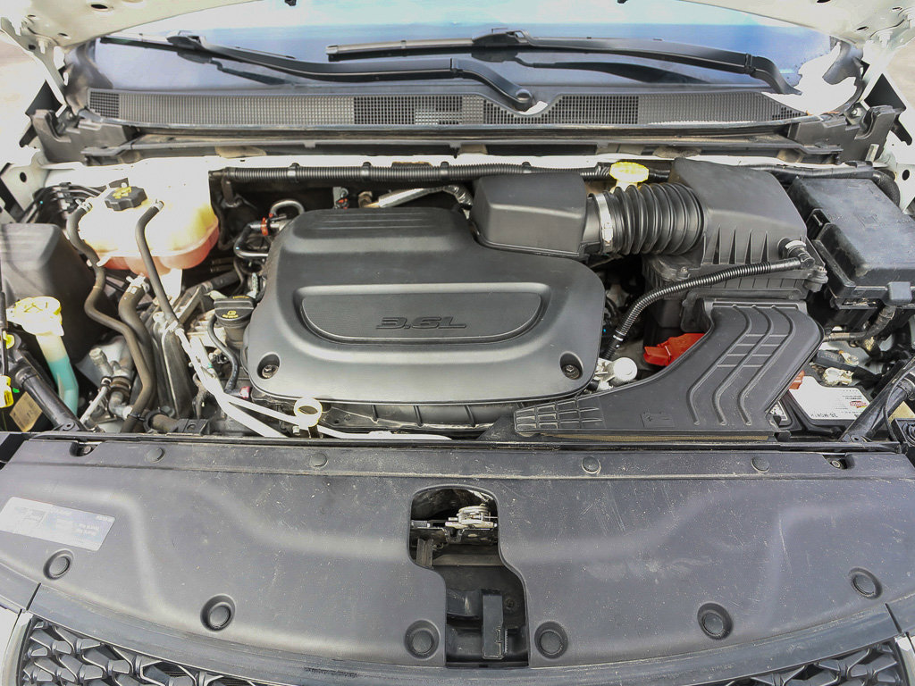 Used 2021 Chrysler Pacifica Touring-L image 20