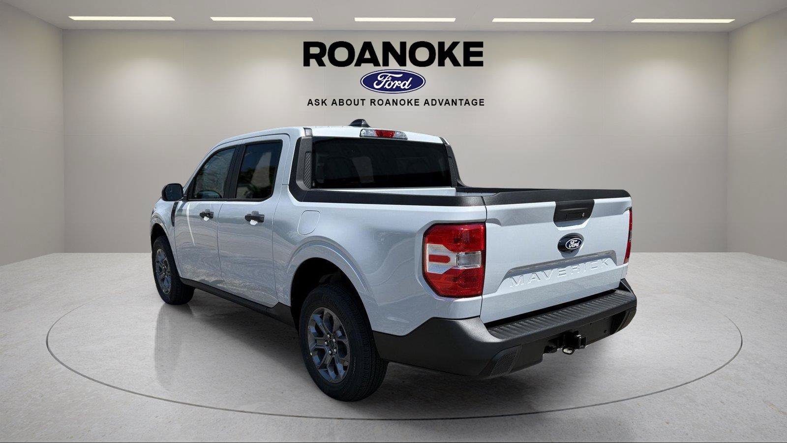 New 2026 Ford Maverick XLT w/ XLT Luxury Package AWD/4WD image 7