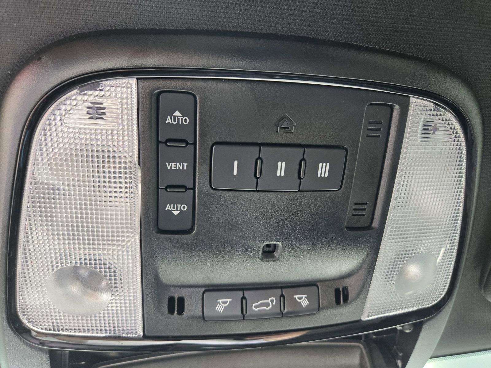 Used 2024 Dodge Durango GT image 39