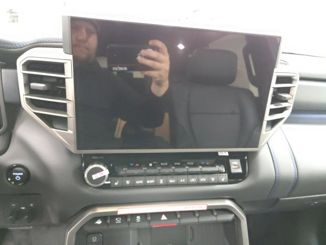 New 2026 Toyota Sequoia Platinum image 31