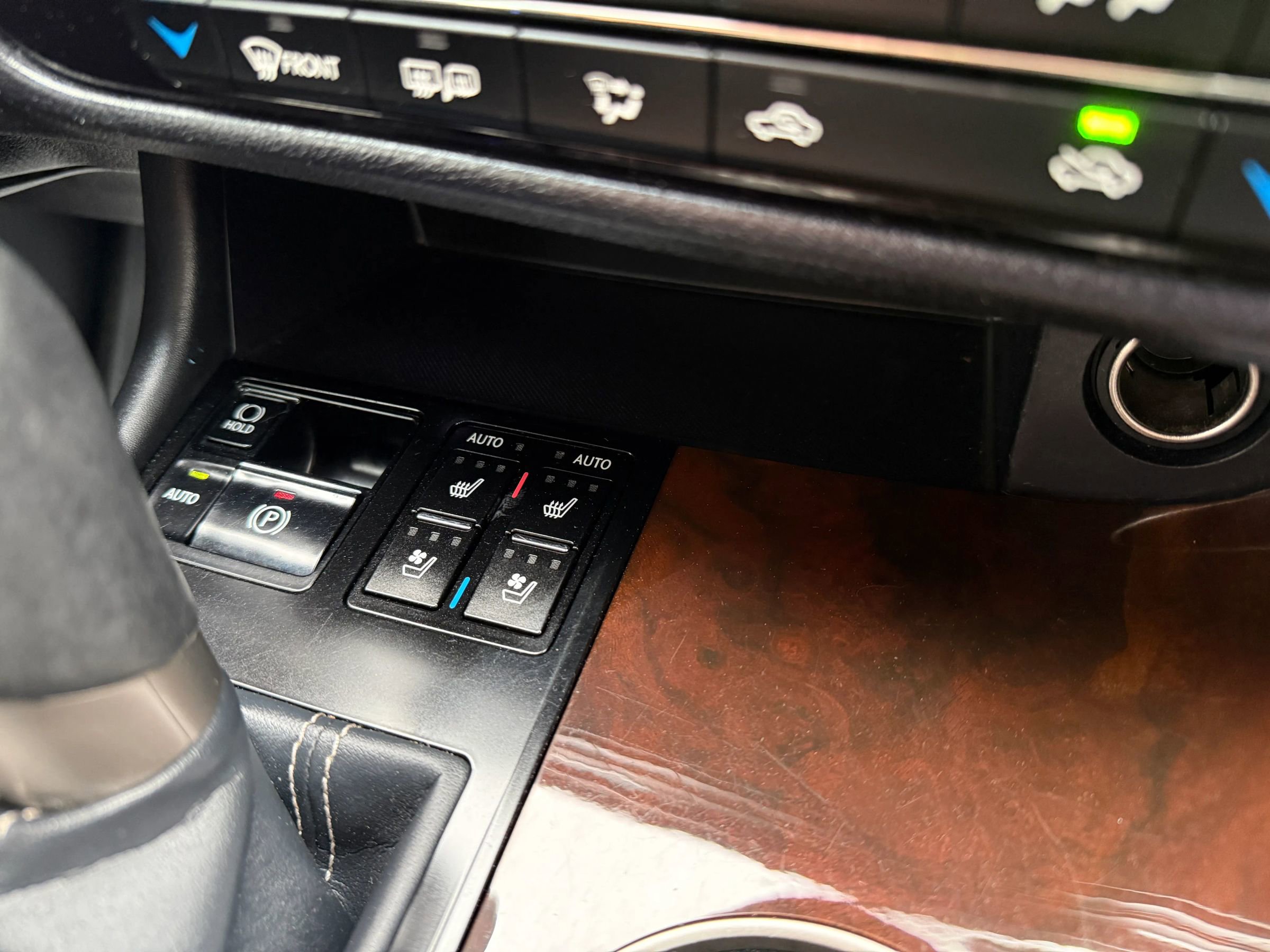 Used 2017 Lexus RX 350 AWD w/ Premium Package image 30