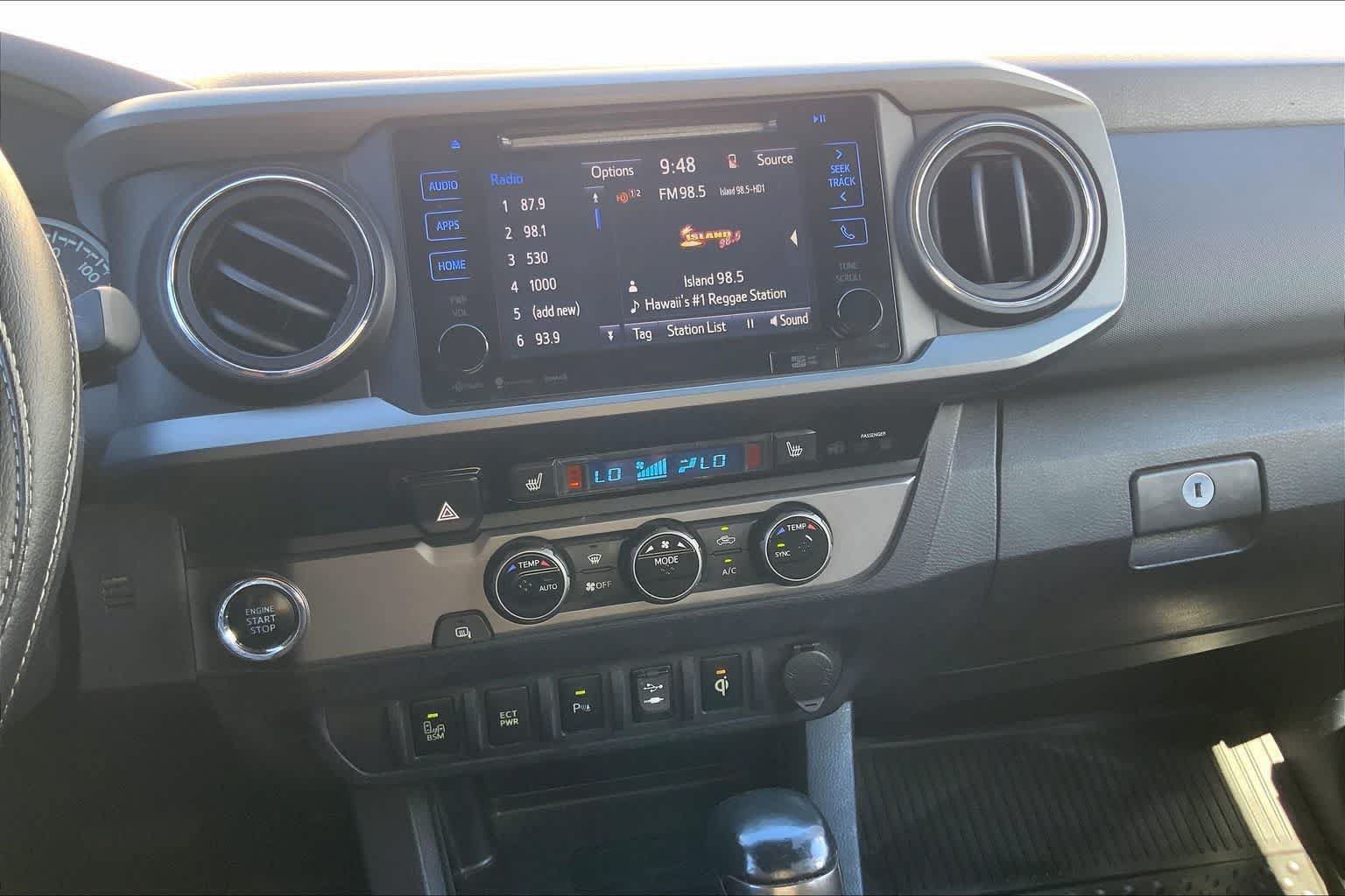 Used 2017 Toyota Tacoma TRD Sport RWD image 34