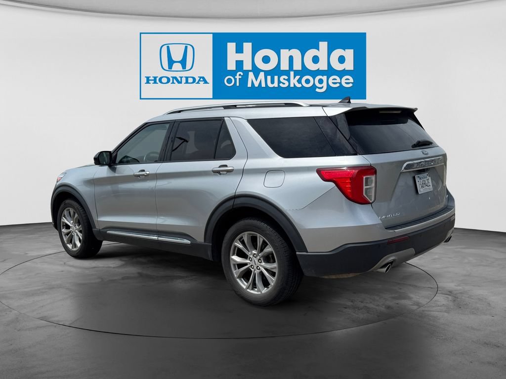 Used 2023 Ford Explorer Limited AWD/4WD image 7