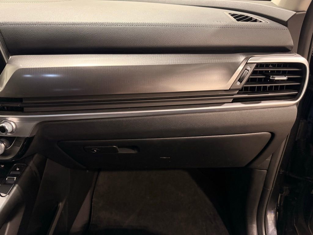 Used 2025 Kia Telluride S AWD/4WD image 30