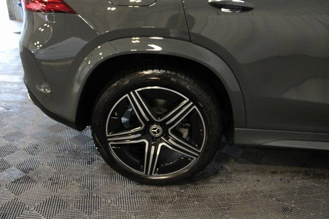 New 2026 Mercedes-Benz GLE 450 4MATIC image 11