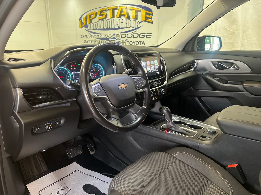 Used 2019 Chevrolet Traverse LT w/ LPO, Floor Liner Package AWD/4WD image 18
